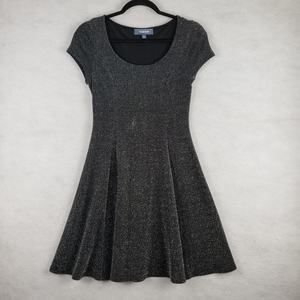 ModCloth Size S Cap Sleeve Fit & Flare Mini Dress Black Metallic‎ LBD Date Party